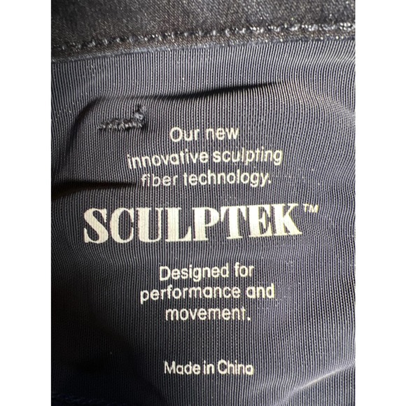 Athleta Sculptek Denim Jeans, Size 6 - Picture 9 of 9